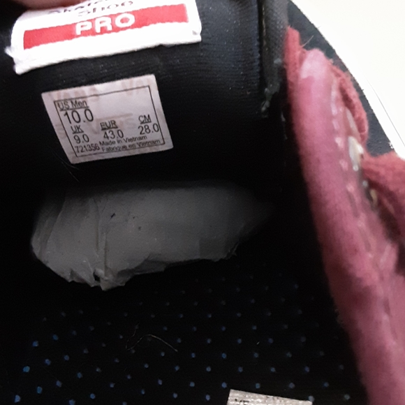 Shoes - Picture 7 of 7